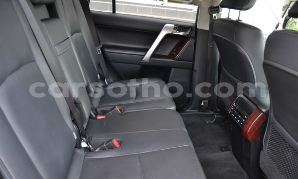 اشتري مستعمل Toyota Prado White سيارة في Maputsoe في Leribe اشتري مستعمل Toyota Prado White سيارة في Maputsoe في Leribe