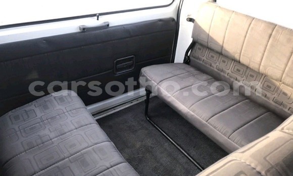 Acheter Occasion Voiture Toyota Venza Blanc à Maseru, Maseru Acheter Occasion Voiture Toyota Venza Blanc à Maseru, Maseru