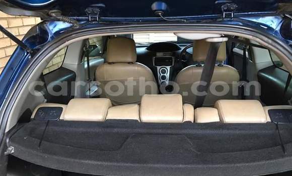 Acheter Occasion Voiture Toyota Yaris Bleu à Hlotse, Leribe Acheter Occasion Voiture Toyota Yaris Bleu à Hlotse, Leribe