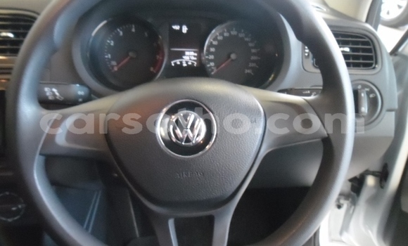 Sayi Na hannu Volkswagen Polo Silver Mota in Hlotse a Leribe Sayi Na hannu Volkswagen Polo Silver Mota in Hlotse a Leribe
