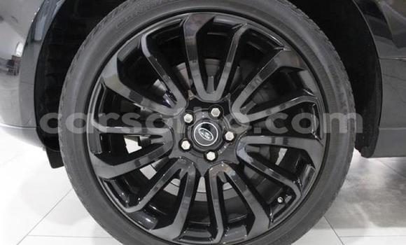 Sayi Na hannu Land Rover Range Rover Vogue Black Mota in Maseru a Maseru Sayi Na hannu Land Rover Range Rover Vogue Black Mota in Maseru a Maseru