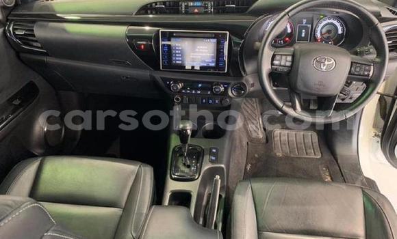 Buy Used Toyota Hilux White Car in Maseru in Maseru Buy Used Toyota Hilux White Car in Maseru in Maseru