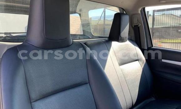 Buy Used Toyota Hilux Silver Car in Maseru in Maseru Buy Used Toyota Hilux Silver Car in Maseru in Maseru