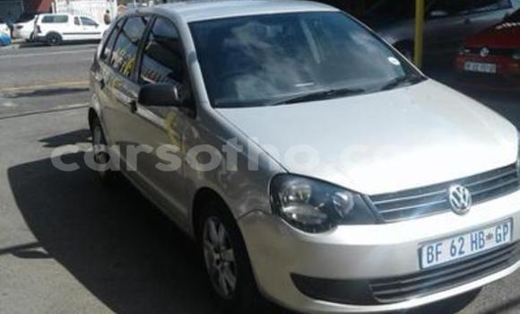 Acheter Occasion Voiture Volkswagen Polo Gris à Maseru, Maseru Acheter Occasion Voiture Volkswagen Polo Gris à Maseru, Maseru