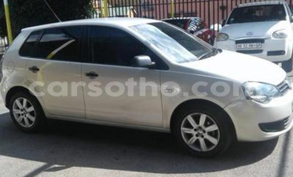 Acheter Occasion Voiture Volkswagen Polo Gris à Maseru, Maseru Acheter Occasion Voiture Volkswagen Polo Gris à Maseru, Maseru