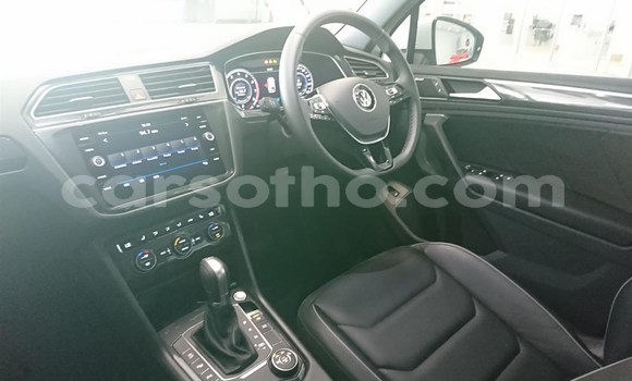 Acheter Occasion Voiture Volkswagen Tiguan Blanc à Maputsoe, Leribe Acheter Occasion Voiture Volkswagen Tiguan Blanc à Maputsoe, Leribe