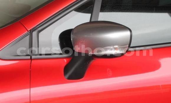Buy Used Renault Clio Red Car in Butha Buthe in Butha-Buthe Buy Used Renault Clio Red Car in Butha Buthe in Butha-Buthe