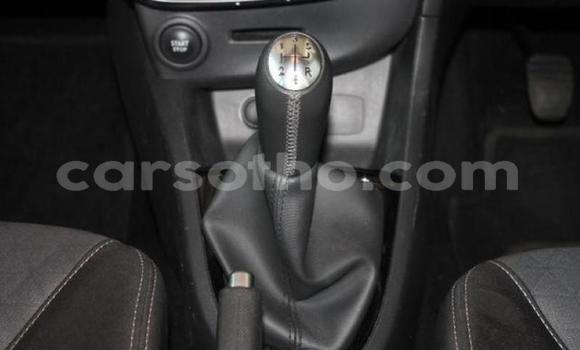 Buy Used Renault Clio Red Car in Butha Buthe in Butha-Buthe Buy Used Renault Clio Red Car in Butha Buthe in Butha-Buthe