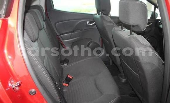 Buy Used Renault Clio Red Car in Butha Buthe in Butha-Buthe Buy Used Renault Clio Red Car in Butha Buthe in Butha-Buthe