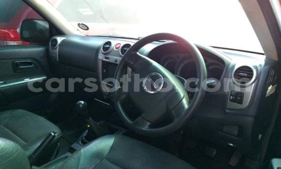 Sayi Na hannu Isuzu KB White Mota in Thaba–Tseka a Mafeteng Sayi Na hannu Isuzu KB White Mota in Thaba–Tseka a Mafeteng