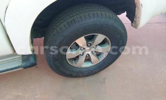 Sayi Na hannu Toyota Hilux White Mota in Maseru a Maseru Sayi Na hannu Toyota Hilux White Mota in Maseru a Maseru