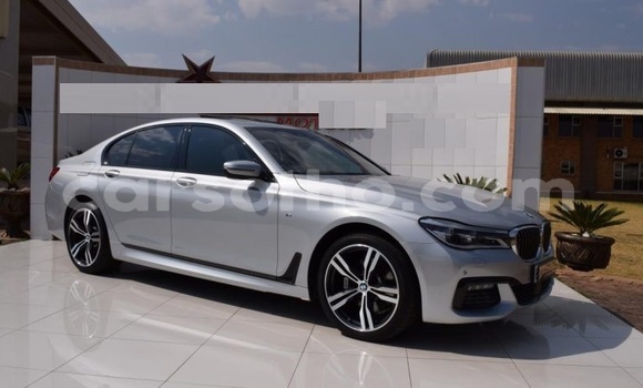 Sayi Na hannu BMW 7er Silver Mota in Maseru a Maseru Sayi Na hannu BMW 7er Silver Mota in Maseru a Maseru