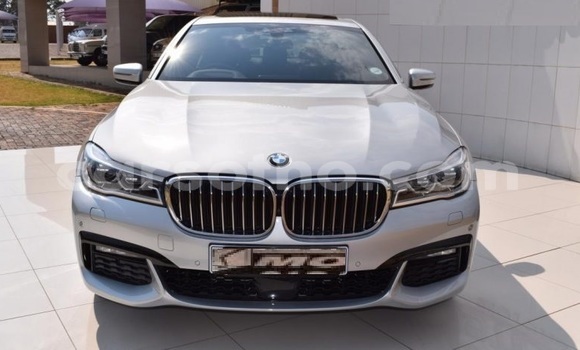 Sayi Na hannu BMW 7er Silver Mota in Maseru a Maseru Sayi Na hannu BMW 7er Silver Mota in Maseru a Maseru