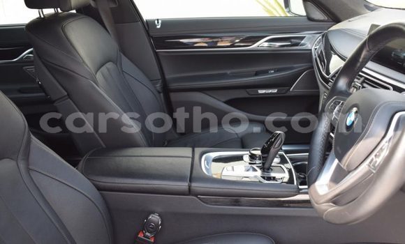 Sayi Na hannu BMW 7er Silver Mota in Maseru a Maseru Sayi Na hannu BMW 7er Silver Mota in Maseru a Maseru