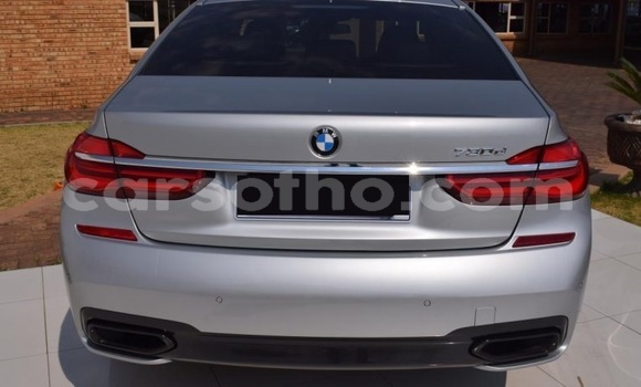 Sayi Na hannu BMW 7er Silver Mota in Maseru a Maseru Sayi Na hannu BMW 7er Silver Mota in Maseru a Maseru