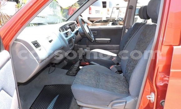 Acheter Occasion Voiture Toyota Comfort Rouge à Maseru, Maseru Acheter Occasion Voiture Toyota Comfort Rouge à Maseru, Maseru