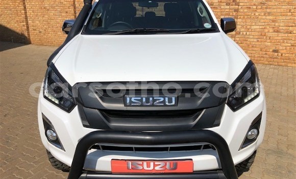 اشتري مستعمل Isuzu KB White سيارة في Maseru في Maseru اشتري مستعمل Isuzu KB White سيارة في Maseru في Maseru