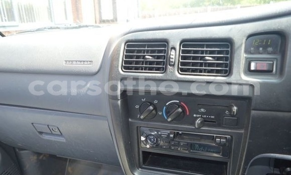 Acheter Occasion Voiture Toyota Hilux Rouge à Maseru, Maseru Acheter Occasion Voiture Toyota Hilux Rouge à Maseru, Maseru