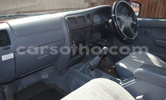 Acheter Occasion Voiture Toyota Hilux Rouge à Maseru, Maseru Acheter Occasion Voiture Toyota Hilux Rouge à Maseru, Maseru