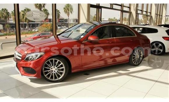 Acheter Occasion Voiture Mercedes-Benz C–Class Rouge à Maseru, Maseru Acheter Occasion Voiture Mercedes-Benz C–Class Rouge à Maseru, Maseru