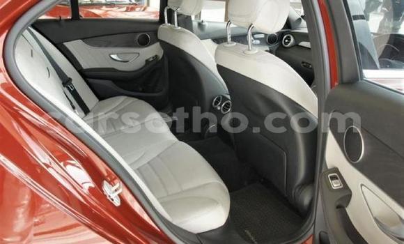 Acheter Occasion Voiture Mercedes-Benz C–Class Rouge à Maseru, Maseru Acheter Occasion Voiture Mercedes-Benz C–Class Rouge à Maseru, Maseru
