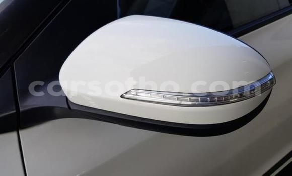 Sayi Na hannu Hyundai i20 White Mota in Maseru a Maseru Sayi Na hannu Hyundai i20 White Mota in Maseru a Maseru
