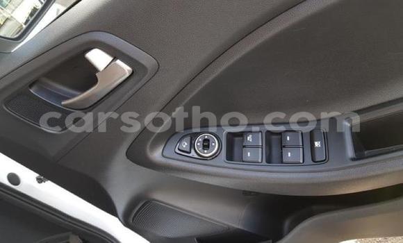 Sayi Na hannu Hyundai i20 White Mota in Maseru a Maseru Sayi Na hannu Hyundai i20 White Mota in Maseru a Maseru