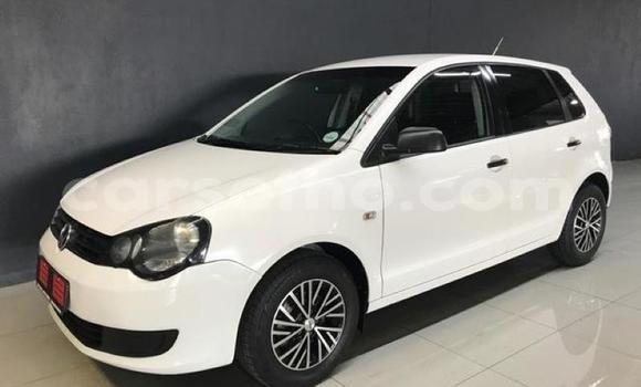 Sayi Na hannu Volkswagen Polo White Mota in Hlotse a Leribe Sayi Na hannu Volkswagen Polo White Mota in Hlotse a Leribe