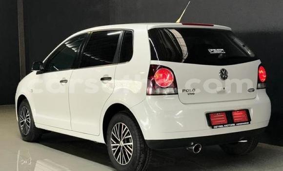 Sayi Na hannu Volkswagen Polo White Mota in Hlotse a Leribe Sayi Na hannu Volkswagen Polo White Mota in Hlotse a Leribe