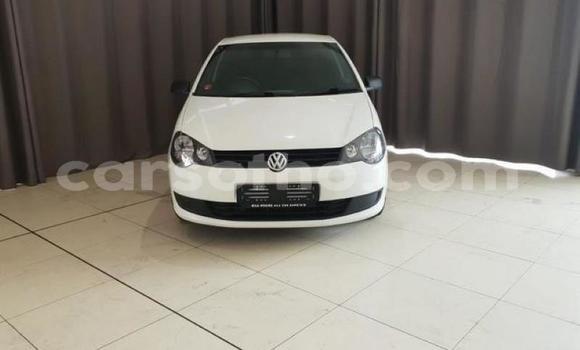 Acheter Occasion Voiture Volkswagen Polo Blanc à Hlotse, Leribe Acheter Occasion Voiture Volkswagen Polo Blanc à Hlotse, Leribe