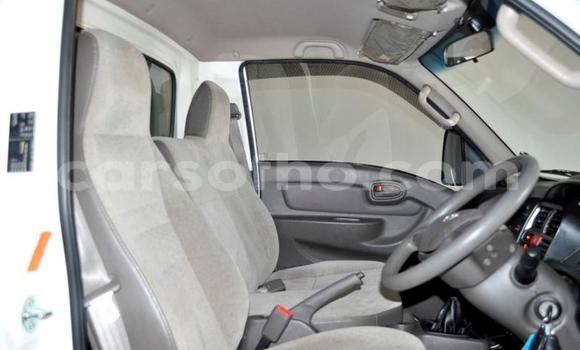 Buy Used Hyundai H1 White Car in Maseru in Maseru Buy Used Hyundai H1 White Car in Maseru in Maseru