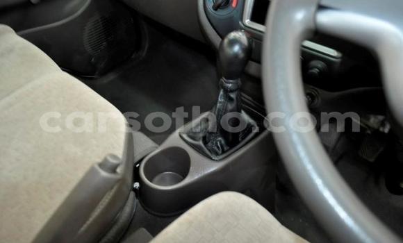 Buy Used Hyundai H1 White Car in Maseru in Maseru Buy Used Hyundai H1 White Car in Maseru in Maseru