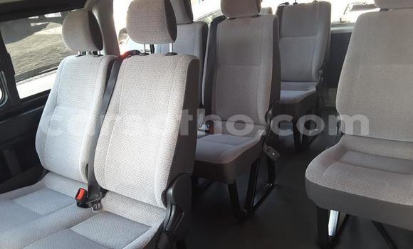 Buy Used Toyota Hiace White Car in Maseru in Maseru Buy Used Toyota Hiace White Car in Maseru in Maseru
