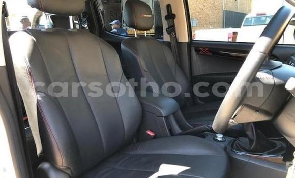 Buy Used Isuzu KB Silver Car in Maseru in Maseru Buy Used Isuzu KB Silver Car in Maseru in Maseru