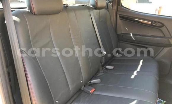 Buy Used Isuzu KB Silver Car in Maseru in Maseru Buy Used Isuzu KB Silver Car in Maseru in Maseru