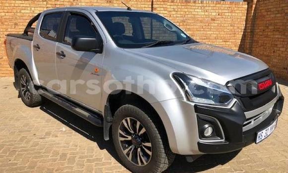 Buy Used Isuzu KB Silver Car in Maseru in Maseru Buy Used Isuzu KB Silver Car in Maseru in Maseru