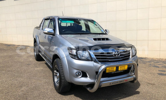 Buy Used Toyota Hilux Silver Car in Maseru in Maseru Buy Used Toyota Hilux Silver Car in Maseru in Maseru