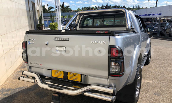 Buy Used Toyota Hilux Silver Car in Maseru in Maseru Buy Used Toyota Hilux Silver Car in Maseru in Maseru