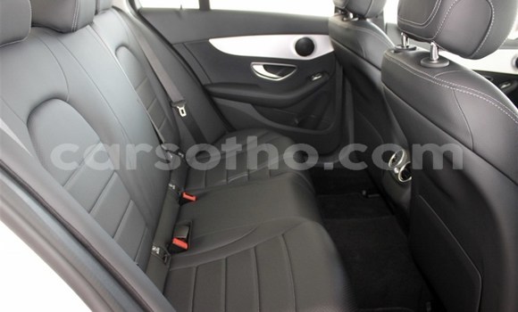 Buy Used Mercedes-Benz C–Class White Car in Maseru in Maseru Buy Used Mercedes-Benz C–Class White Car in Maseru in Maseru