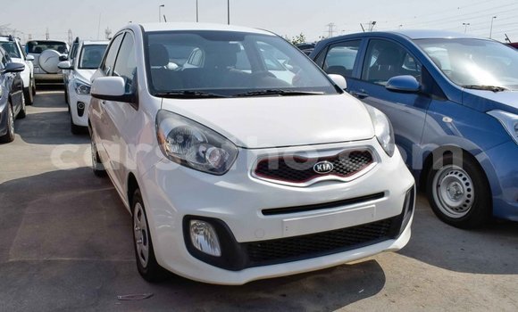 Sayi Imported Kia Picanto White Mota in Import - Dubai a Maseru Sayi Imported Kia Picanto White Mota in Import - Dubai a Maseru
