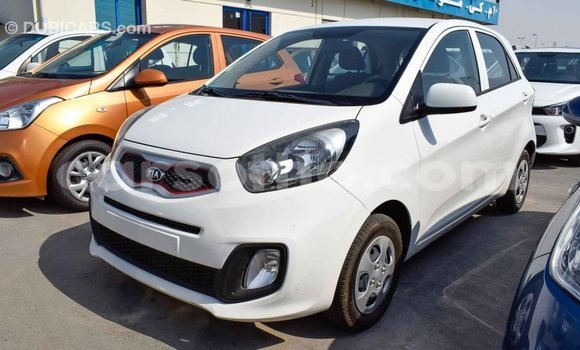 Sayi Imported Kia Picanto White Mota in Import - Dubai a Maseru Sayi Imported Kia Picanto White Mota in Import - Dubai a Maseru