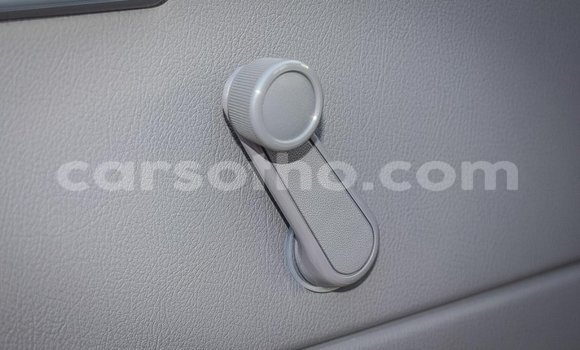 Acheter Neuf Voiture Toyota Land Cruiser Blanc à Butha Buthe, Butha-Buthe Acheter Neuf Voiture Toyota Land Cruiser Blanc à Butha Buthe, Butha-Buthe