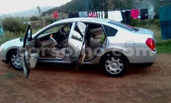 Sayi Na hannu Nissan Teana Silver Mota in Maseru a Maseru Sayi Na hannu Nissan Teana Silver Mota in Maseru a Maseru
