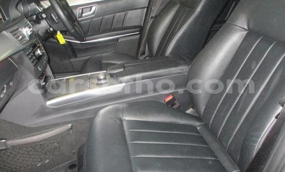 Acheter Occasion Voiture Mercedes-Benz E–Class Blanc à Mokhotlong, Berea Acheter Occasion Voiture Mercedes-Benz E–Class Blanc à Mokhotlong, Berea