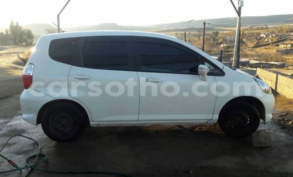 Buy Used Honda FIT White Car in Maseru in Maseru Buy Used Honda FIT White Car in Maseru in Maseru