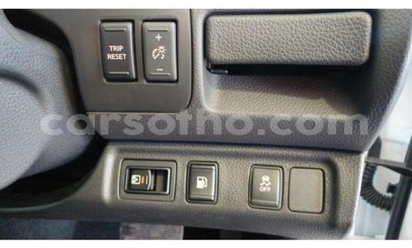 اشتري مستعمل Nissan Navara White سيارة في Maseru في Maseru اشتري مستعمل Nissan Navara White سيارة في Maseru في Maseru