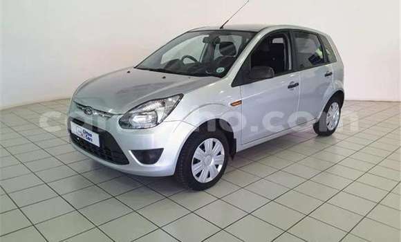 Sayi Na hannu Ford Fiesta Silver Mota in Maseru a Maseru Sayi Na hannu Ford Fiesta Silver Mota in Maseru a Maseru
