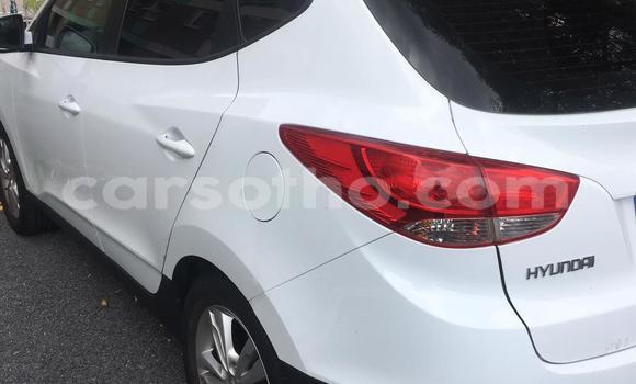 Buy New Hyundai Centennial White Car in Thaba–Tseka in Mafeteng Buy New Hyundai Centennial White Car in Thaba–Tseka in Mafeteng