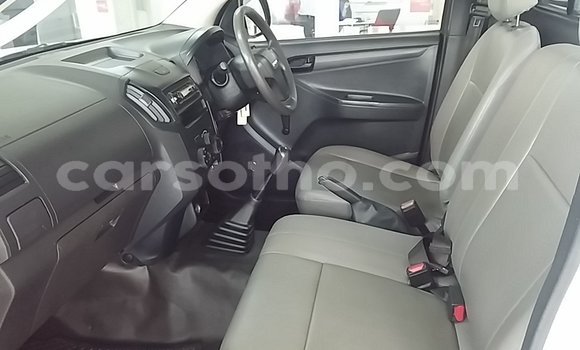 Sayi Na hannu Isuzu FTR 850 White Babbar mota in Maseru a Maseru Sayi Na hannu Isuzu FTR 850 White Babbar mota in Maseru a Maseru