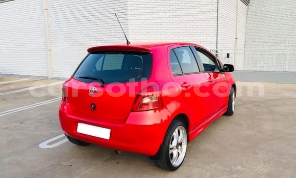 Acheter Occasion Voiture Toyota Yaris Rouge à Hlotse, Leribe Acheter Occasion Voiture Toyota Yaris Rouge à Hlotse, Leribe